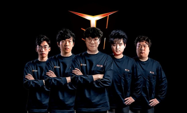 一种对于球 一种对于球